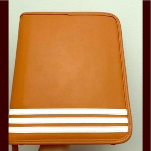 Franklin Covey Ring Bound Binder (Classic Size)